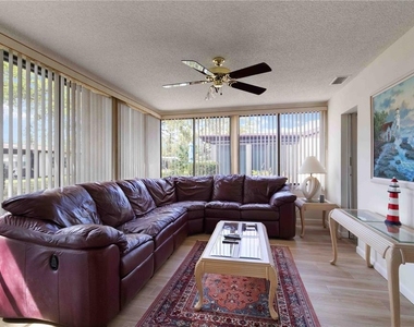 6215 Green View Circle - Photo Thumbnail 18