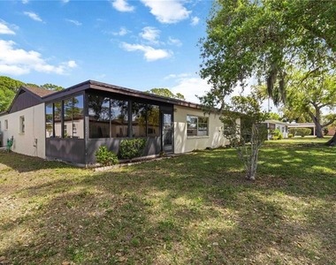 6215 Green View Circle - Photo Thumbnail 26