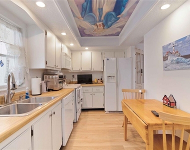 6215 Green View Circle - Photo Thumbnail 5