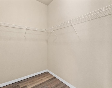11711 Breadfruit Lane - Photo Thumbnail 24