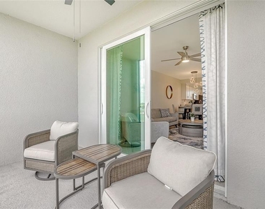 12180 Wellen Golf Street - Photo Thumbnail 12