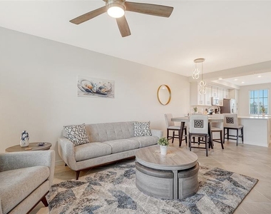12180 Wellen Golf Street - Photo Thumbnail 13