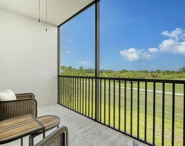 12180 Wellen Golf Street - Photo Thumbnail 11