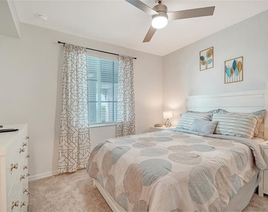 12180 Wellen Golf Street - Photo Thumbnail 23