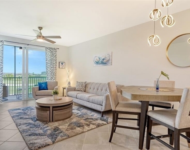 12180 Wellen Golf Street - Photo Thumbnail 9