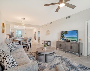 12180 Wellen Golf Street - Photo Thumbnail 14