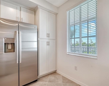 12180 Wellen Golf Street - Photo Thumbnail 6