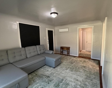 2618 Idalia Avenue - Photo Thumbnail 18