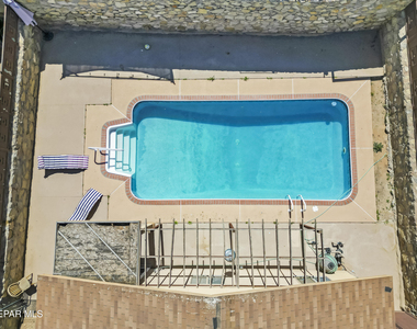 12732 Tierra Salas Drive - Photo Thumbnail 2