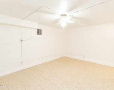 1309 E Rio Grande Avenue - Photo Thumbnail 17
