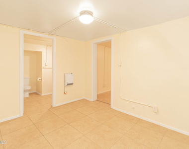 1309 E Rio Grande Avenue - Photo Thumbnail 10