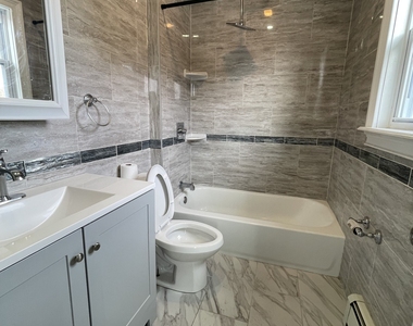 176 Pearl Street - Photo Thumbnail 4