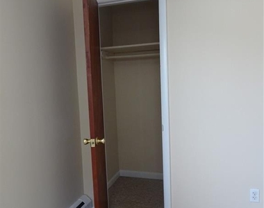 7 Eclipse Avenue - Photo Thumbnail 7