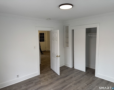 70 Woodbine Street - Photo Thumbnail 1