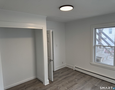 70 Woodbine Street - Photo Thumbnail 17