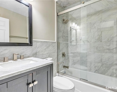 25 Grand Street - Photo Thumbnail 14