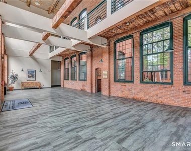 25 Grand Street - Photo Thumbnail 22