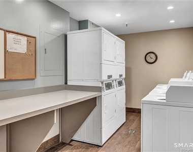 25 Grand Street - Photo Thumbnail 23