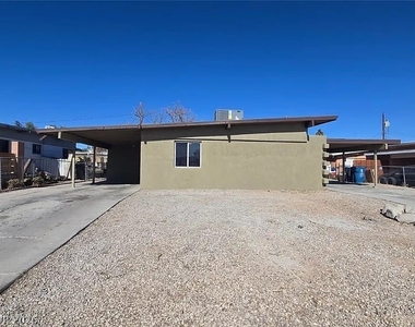 1309 Exley Avenue - Photo Thumbnail 13