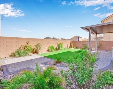 9770 Hawk Crest Street - Photo Thumbnail 51
