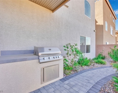 9770 Hawk Crest Street - Photo Thumbnail 50