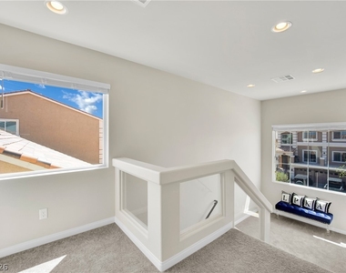 9770 Hawk Crest Street - Photo Thumbnail 26
