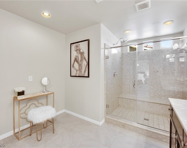 9770 Hawk Crest Street - Photo Thumbnail 33