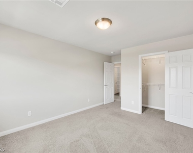 9770 Hawk Crest Street - Photo Thumbnail 38