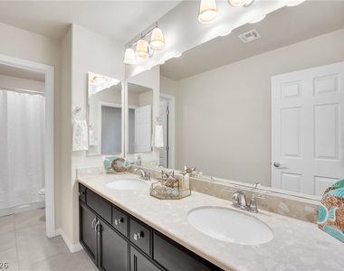 9770 Hawk Crest Street - Photo Thumbnail 40