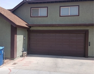 4529 Del Oro Drive - Photo Thumbnail 18