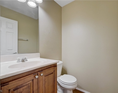 8269 New Leaf Avenue - Photo Thumbnail 17
