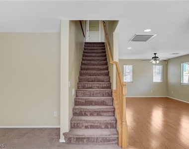 8269 New Leaf Avenue - Photo Thumbnail 18