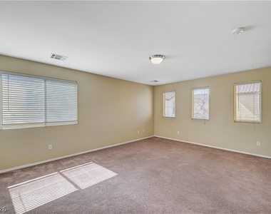 8269 New Leaf Avenue - Photo Thumbnail 23