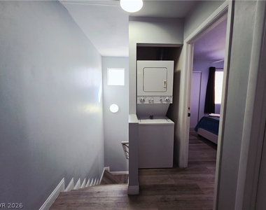 5045 Spencer Street - Photo Thumbnail 10