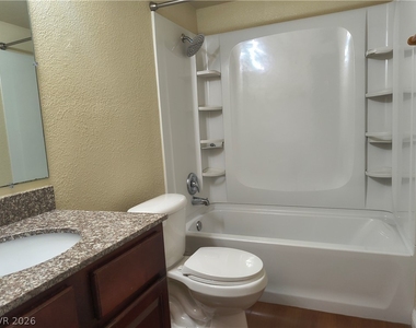 4320 Sandy River Drive - Photo Thumbnail 7