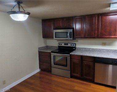 4320 Sandy River Drive - Photo Thumbnail 1