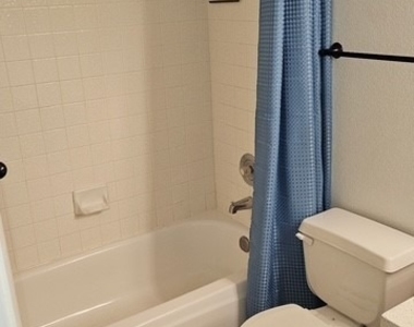 1575 W Warm Springs Road - Photo Thumbnail 15