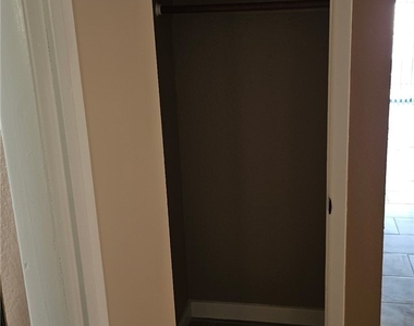 1575 W Warm Springs Road - Photo Thumbnail 13