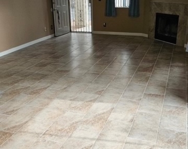 1575 W Warm Springs Road - Photo Thumbnail 4