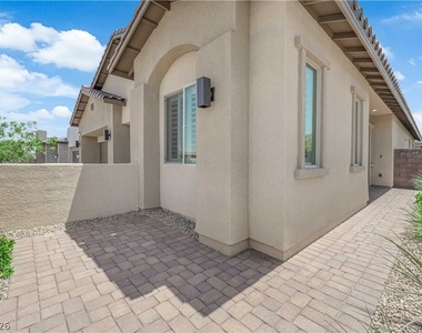 11909 Pippa Avenue - Photo Thumbnail 17
