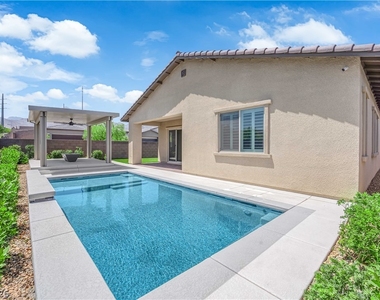 11909 Pippa Avenue - Photo Thumbnail 13