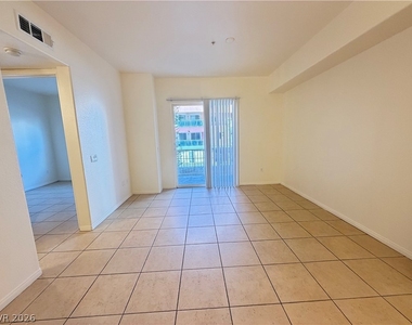 38 E Serene Avenue - Photo Thumbnail 6
