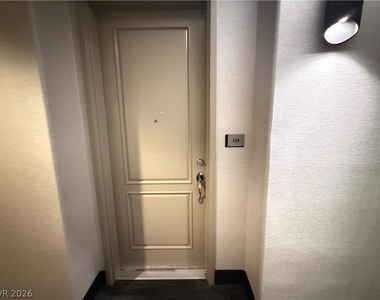 38 E Serene Avenue - Photo Thumbnail 5