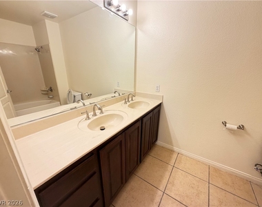 38 E Serene Avenue - Photo Thumbnail 18
