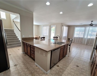 971 Armandito Drive - Photo Thumbnail 6