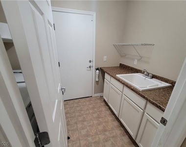 971 Armandito Drive - Photo Thumbnail 29