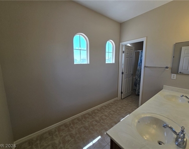 971 Armandito Drive - Photo Thumbnail 46