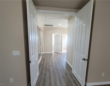 971 Armandito Drive - Photo Thumbnail 11