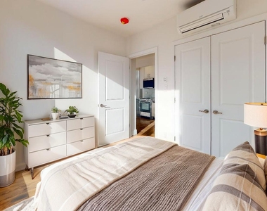 138-28 Queens Blvd - Photo Thumbnail 7
