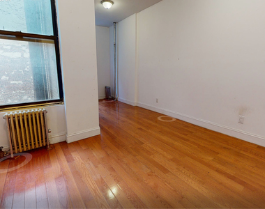  9th Avenue - Photo Thumbnail 4